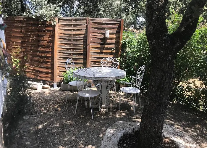 Cabana En La Naturaleza
